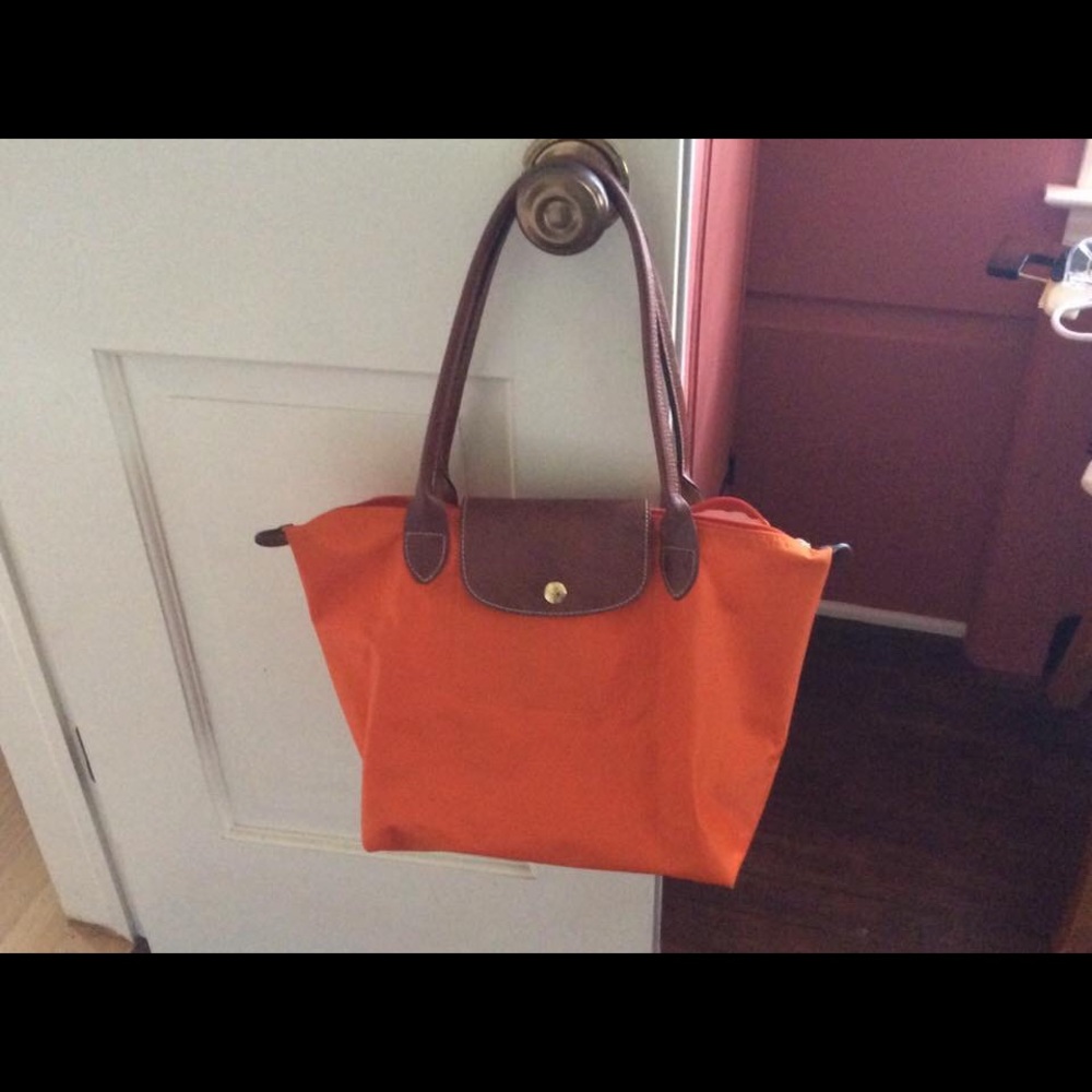 Longchamp Medium LePilage tote Orange